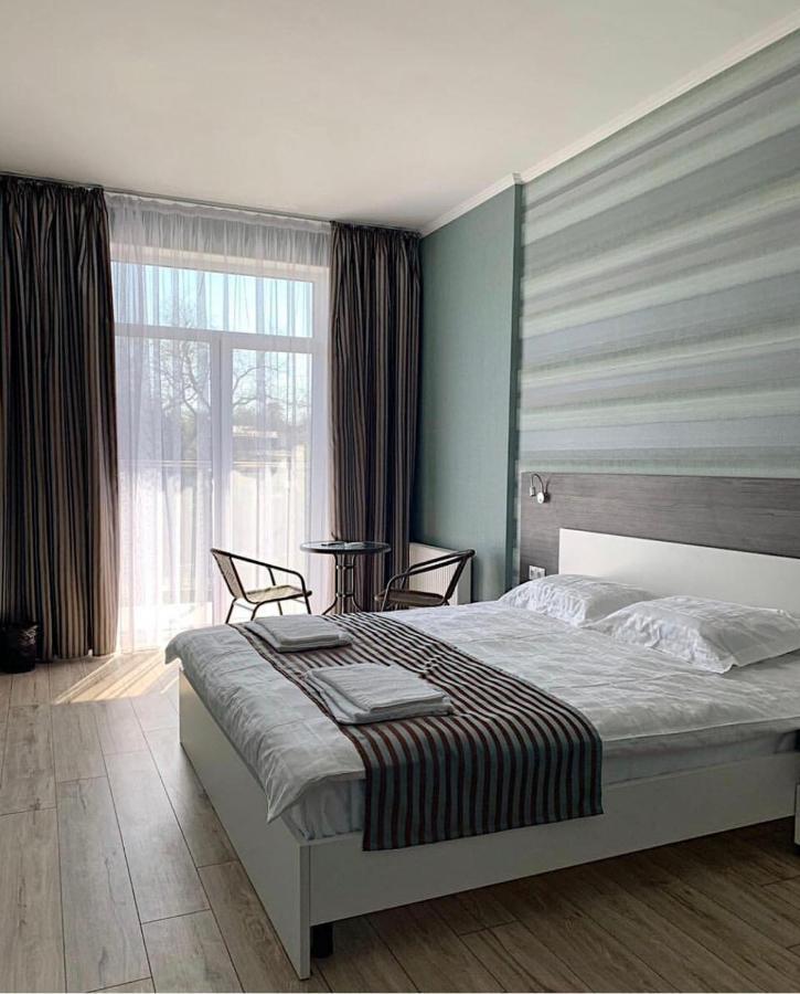 Sealine Apart-Hotel 오데사 외부 사진